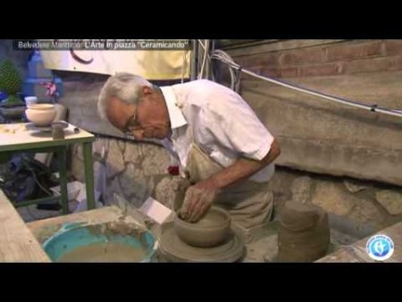 Belvedere (CS): “Ceramicando” l’arte in piazza immagini e intervista all’ Ass. Dott.ssa Filicetti