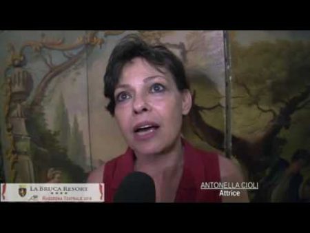Scalea: Teatro, intervista all’attrice Antonella Cioli