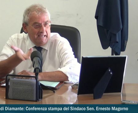 Porto di Diamante: Conferenza stampa del Sindaco Sen.Ernesto Magorno