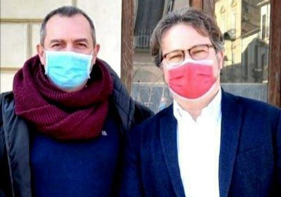 Regionali: Luigi De Magistris presenta Sergio Gimigliano: “C’è bisogno di gente come lui, visionaria”