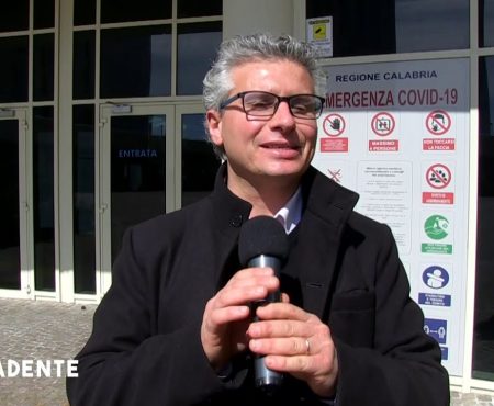 L’Invadente – Tar Calabria apre le scuole ma chiude i suoi uffici