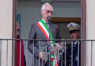 Belvedere M.mo. Il Sindaco Cascini mette a tacere le voci su frizioni all’interno della maggioranza