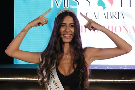 Miss Calabria 2024 è Anna Claudia Celi. Ora le Finali nazionali di Miss Italia