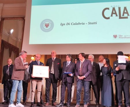 Una birra che racconta la Calabria. Birra Cala premiata al Merano Winefestival 2024