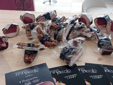 I favolosi insaccati del Suino Nero d’Aspromonte primeggiano al “Perciavutti” di Mormanno